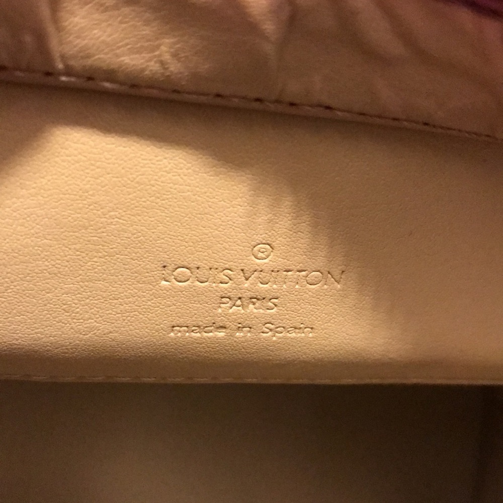 Louis Vuitton Pomme D’Amour Vernis Houston bag - Picture 8 of 16